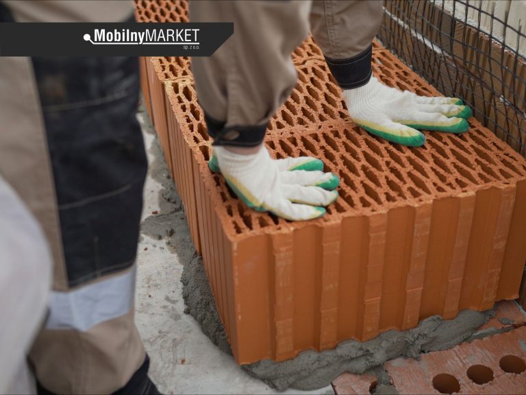 Pustaki do budowy domu – który rodzaj wybrać? Przewodnik po ofercie